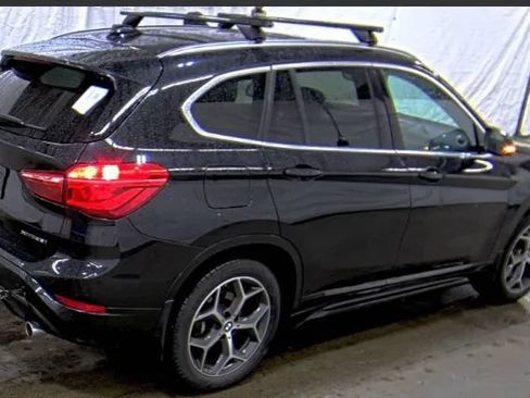 Used 2018 BMW X1 xDrive28i w/ Convenience Package AWD/4WD image 2