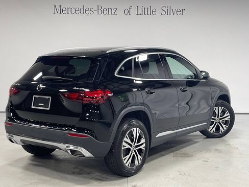Used 2026 Mercedes-Benz GLA 250 4MATIC image 6