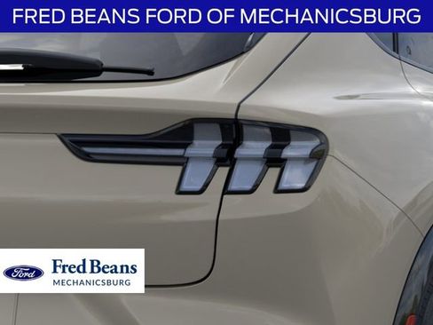 New 2025 Ford Mustang Mach-E Premium w/ Sport Appearance Package AWD/4WD image 21