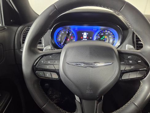 Used 2023 Chrysler 300 S RWD image 15