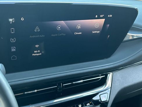 Used 2025 Buick Envista Avenir FWD image 14