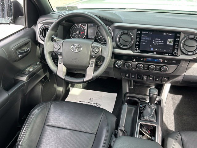 Used 2022 Toyota Tacoma TRD Sport w/ TRD Premium Sport Package AWD/4WD image 38