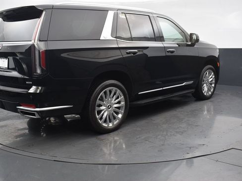Certified 2024 Cadillac Escalade Premium Luxury w/ Performance Package AWD/4WD image 6