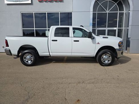 Used 2025 RAM 2500 Tradesman w/ Chrome Appearance Group image 2