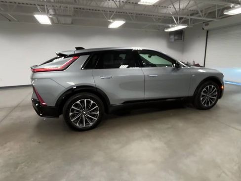 New 2026 Cadillac Lyriq Premium Sport image 47