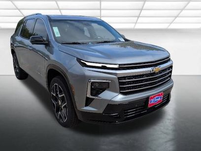 New 2026 Chevrolet Traverse High Country w/ LPO, Floor Liner Package