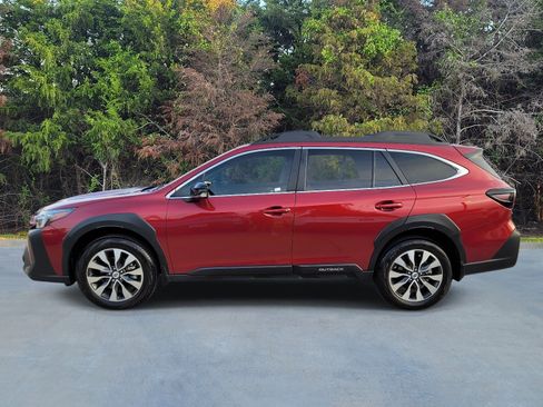 Certified 2025 Subaru Outback Limited AWD/4WD image 22