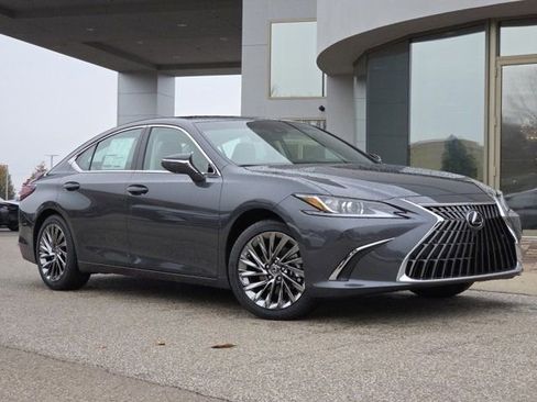 New 2025 Lexus ES 350 350 Luxury image 2