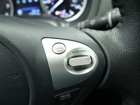 Used 2019 Nissan Sentra SV FWD image 33