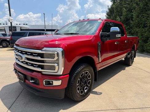 Used 2024 Ford F250 Platinum AWD/4WD image 8