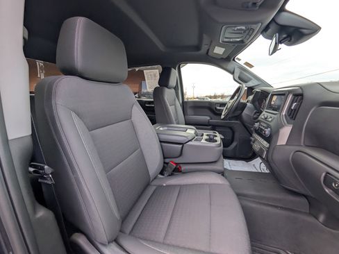 Used 2023 Chevrolet Silverado 1500 Custom Trail Boss image 38