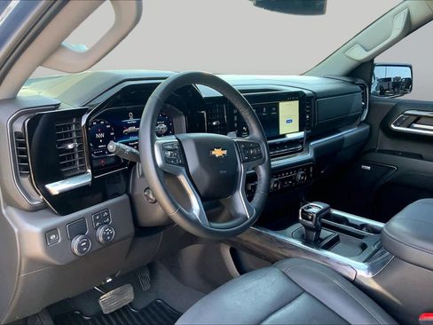 Used 2024 Chevrolet Silverado 1500 LTZ w/ LTZ Convenience Package II RWD image 18