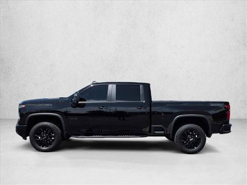 Used 2026 Chevrolet Silverado 2500 LT w/ Trail Boss Package AWD/4WD image 5