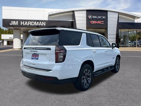 Used 2023 Chevrolet Tahoe Z71 w/ Luxury Package AWD/4WD image 7
