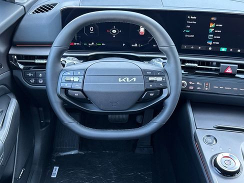 New 2026 Kia Sportage SX Prestige AWD/4WD image 14