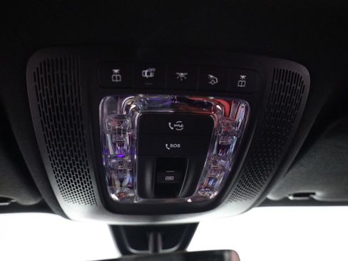 Used 2023 Mercedes-Benz GLA 250 4MATIC image 23