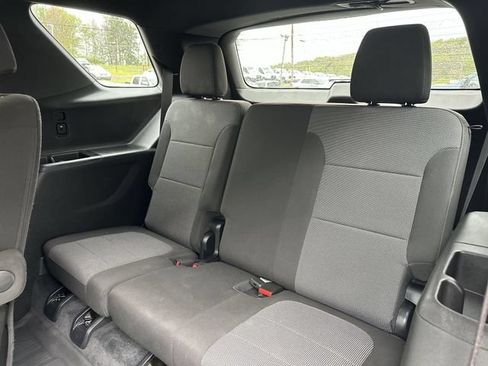 Used 2023 Chevrolet Traverse LT AWD/4WD image 26