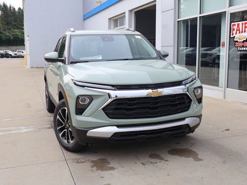 New 2026 Chevrolet TrailBlazer LT w/ Convenience Package AWD/4WD image 36