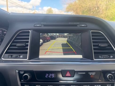 Used 2016 Hyundai Sonata Sport FWD image 26