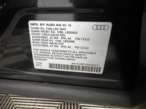 Used 2024 Audi Q4 e-tron Premium w/ Convenience Package AWD/4WD image 36