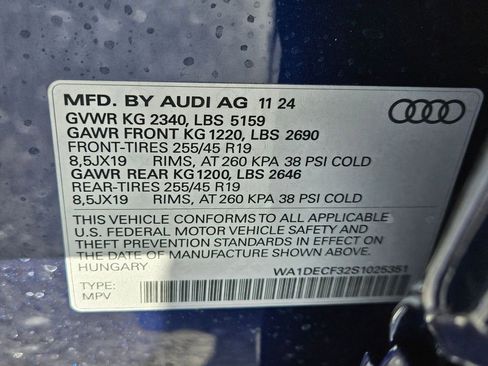 New 2025 Audi Q3 2.0T Premium image 17