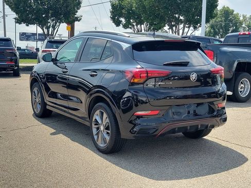 Used 2023 Buick Encore GX Select w/ Sport Touring Package AWD/4WD image 3