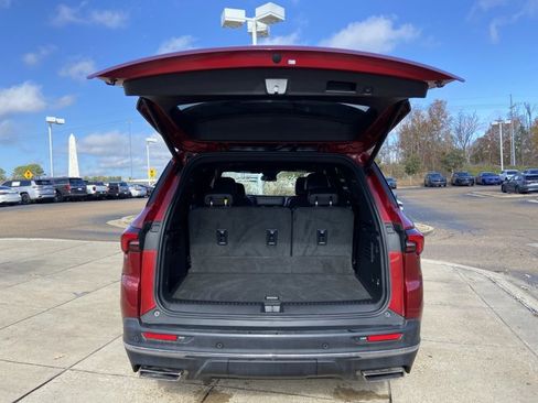 Used 2025 Buick Enclave Preferred w/ Power Package image 25