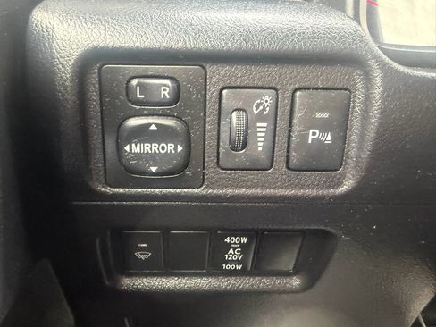 Used 2017 Toyota 4Runner Limited AWD/4WD image 16