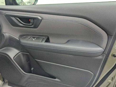 New 2026 Subaru Forester Premium image 30