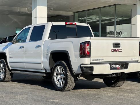 Used 2018 GMC Sierra 1500 Denali image 6