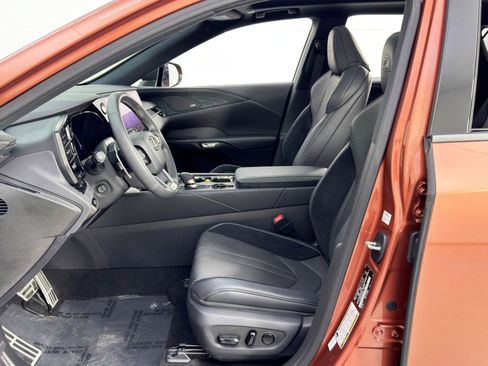 Used 2023 Lexus RX 500h F Sport image 17