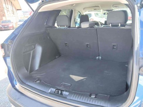 Used 2022 Ford Escape SE w/ Cold Weather Package AWD/4WD image 16
