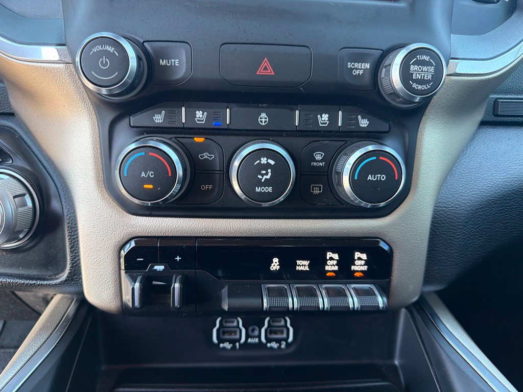 Used 2020 RAM 1500 Laramie AWD/4WD image 35