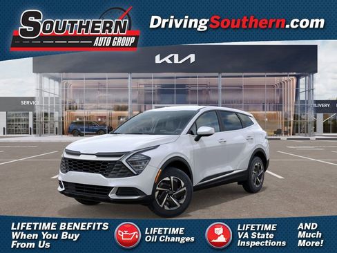 New 2025 Kia Sportage LX image 1