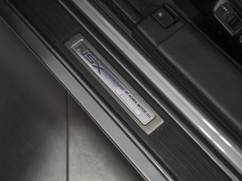 Used 1998 Acura NSX T image 22