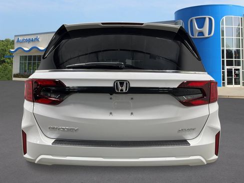 New 2026 Honda Odyssey Sport-L image 4