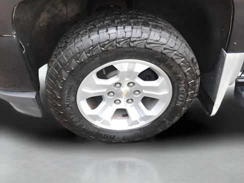 Used 2017 Chevrolet Silverado 1500 LT w/ All Star Edition AWD/4WD image 20