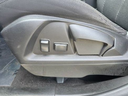 Used 2016 Chevrolet Equinox LT image 16