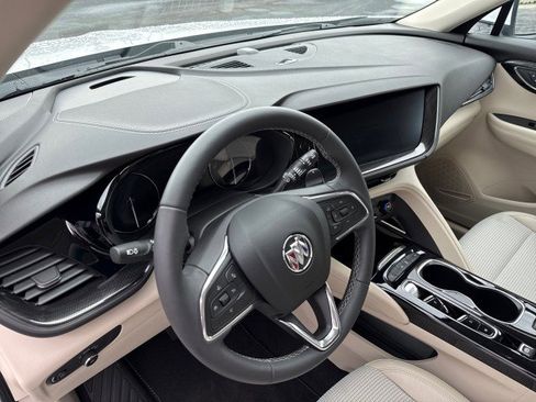 Used 2023 Buick Envision Preferred image 17