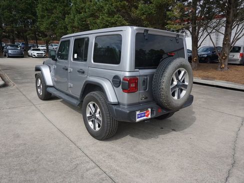 Used 2018 Jeep Wrangler Unlimited Sahara image 21