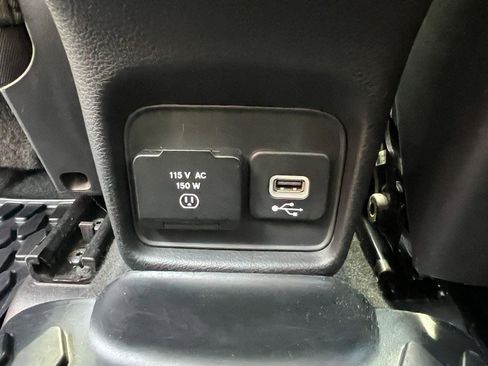 Used 2019 Jeep Compass Latitude w/ Popular Equipment Group image 13