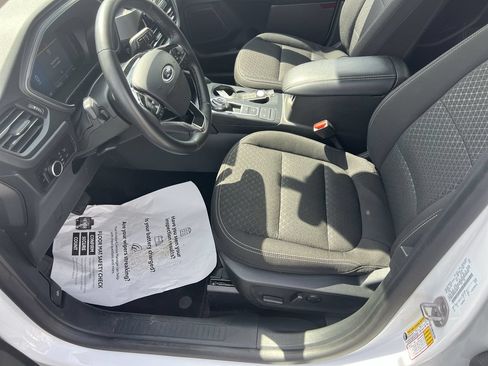 Used 2024 Ford Escape Active AWD/4WD image 16