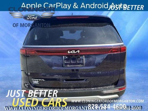Used 2023 Kia Carnival LX image 6