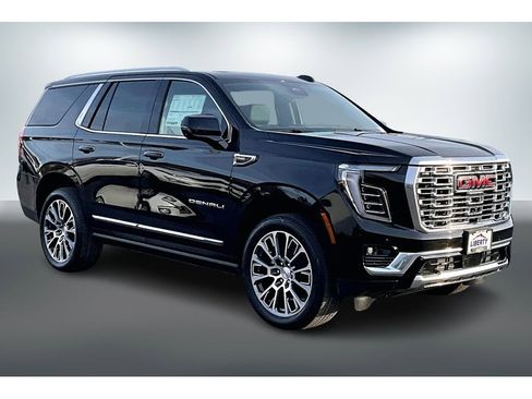 New 2026 GMC Yukon Denali w/ Denali Reserve Package AWD/4WD image 2
