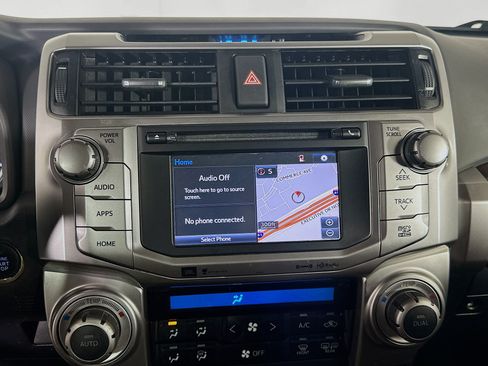 Used 2015 Toyota 4Runner Limited AWD/4WD image 19