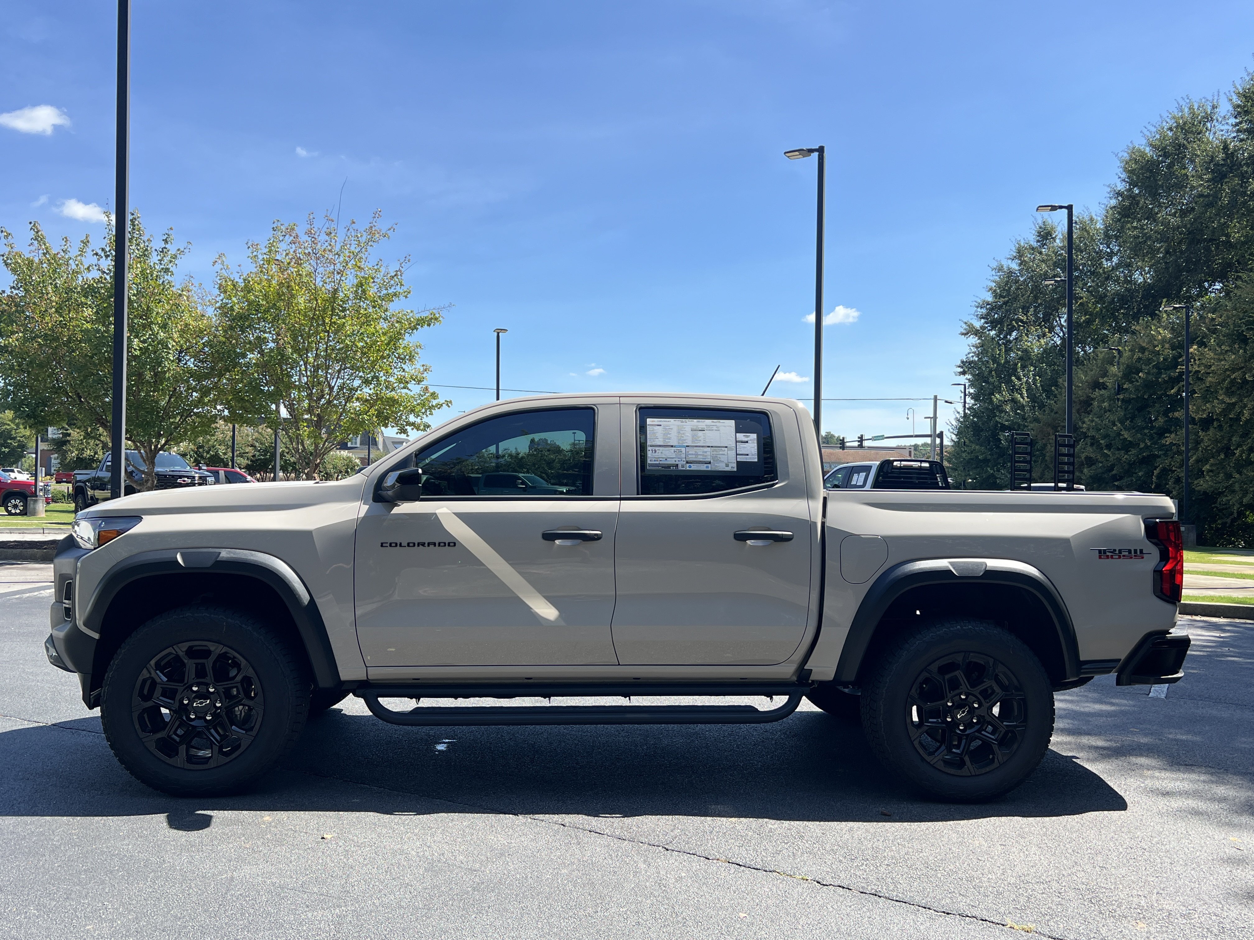 New 2026 Chevrolet Colorado Trail Boss AWD/4WD image 6