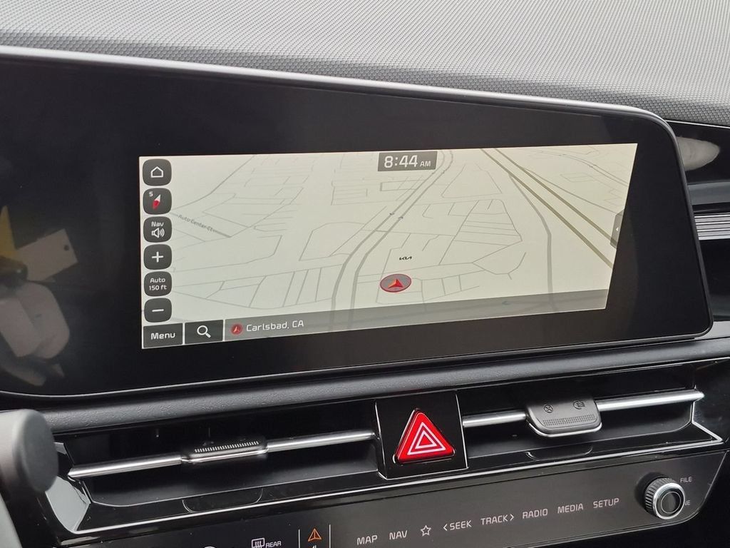 Certified 2025 Kia Niro EX FWD image 14