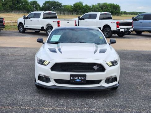 Used 2017 Ford Mustang GT Premium w/ Equipment Group 401A RWD image 2