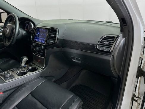 Used 2019 Jeep Grand Cherokee High Altitude image 37