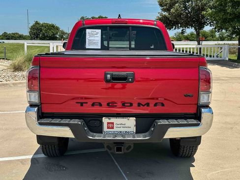 Certified 2023 Toyota Tacoma TRD Off-Road AWD/4WD image 4
